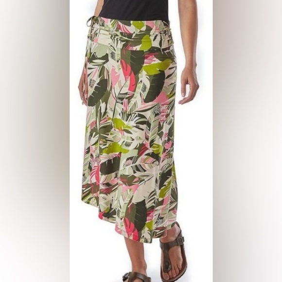 Patagonia Kamala convertible skirt/dress in Spanish Moss - Picture 3 of 5